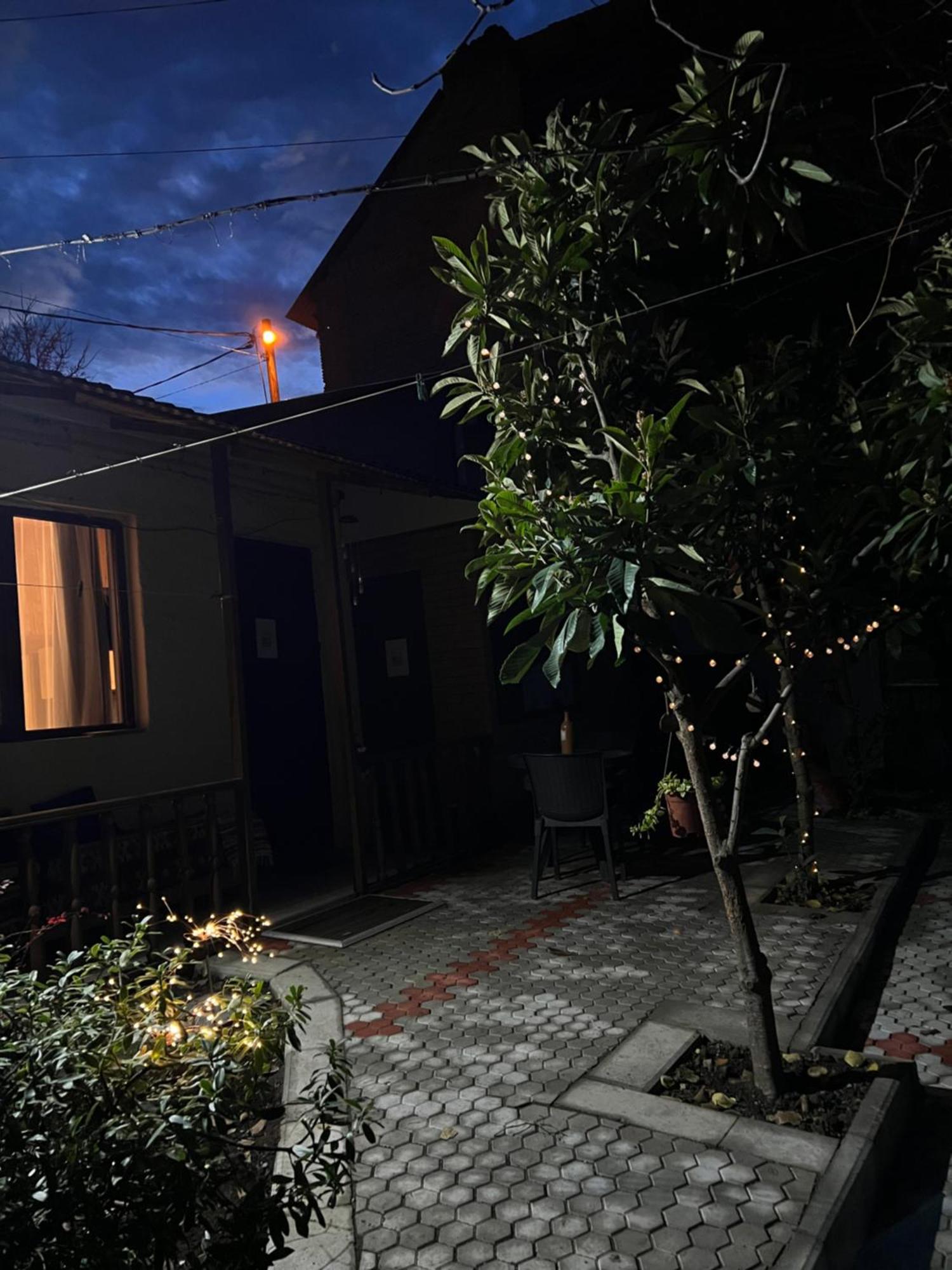 Cozy Apartment Tbilisi Exterior photo